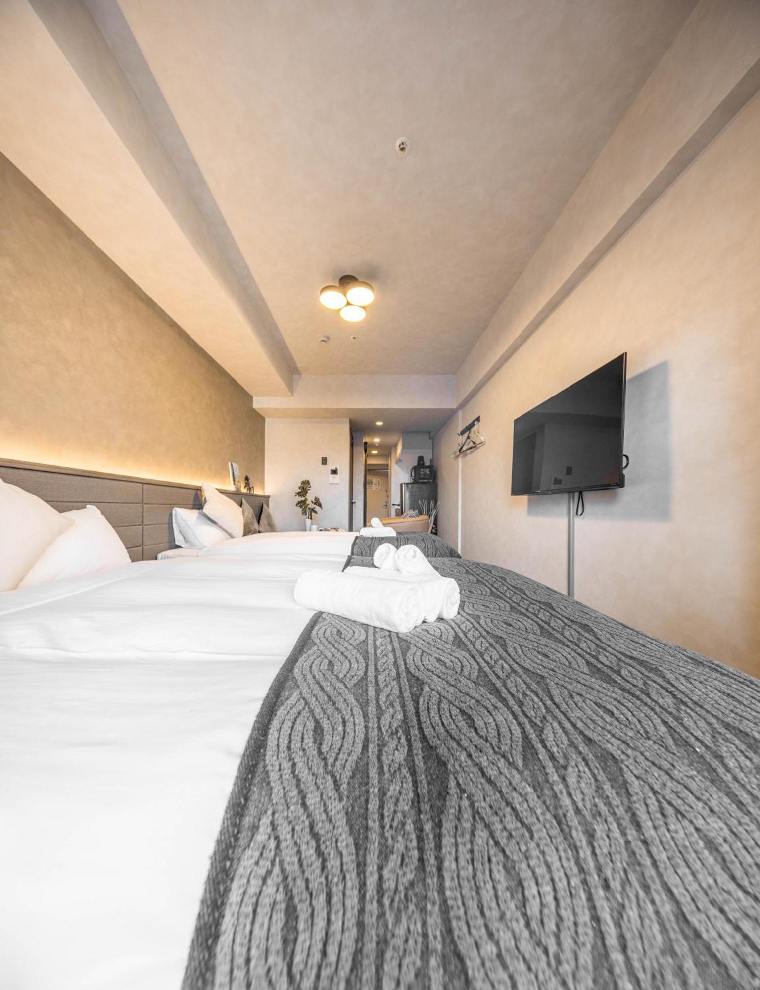 Apartment Hotel 11 Shinsaibashi 2 Osaka Bagian luar foto